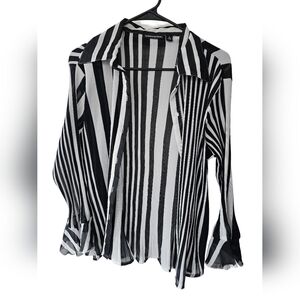 Essentials By Milano Black & White Striped Flutter Wrist Blouse Sz XL